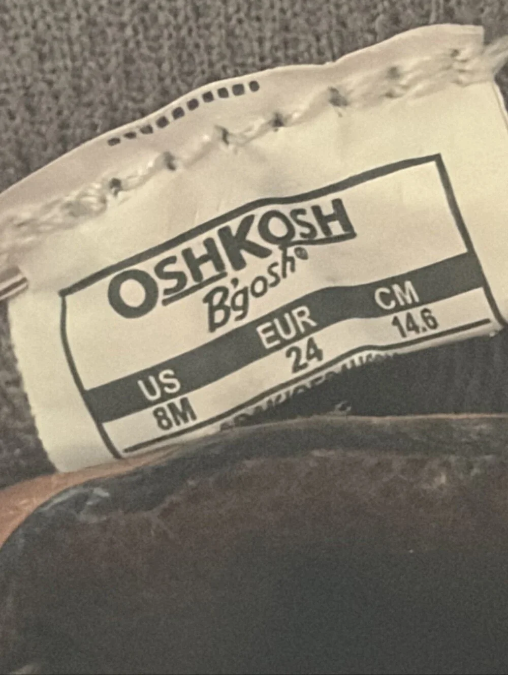 OshKosh B'gosh Baby Throwback Hiker Boots Size: 4M